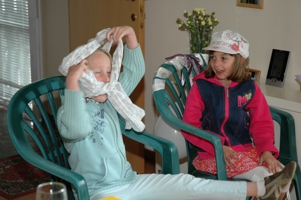 ZE BELEEFDEN ER PERSOONLIJK WEL DEUGD AAN;