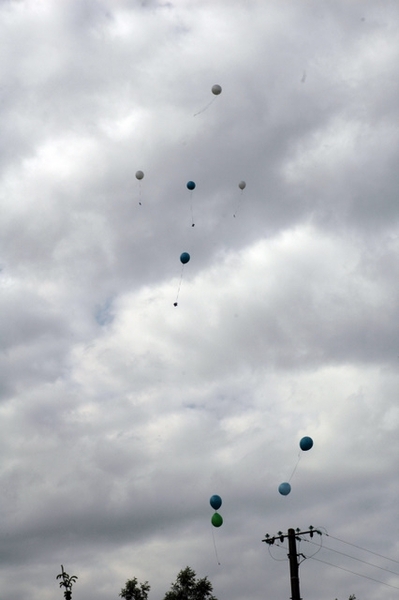 AMAI ZO HOOG DAT WAS NU EENS LEUK ZE.