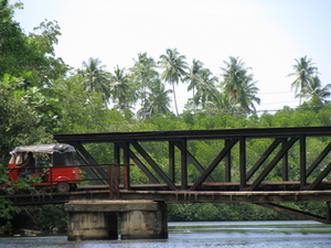 tuk-tuk