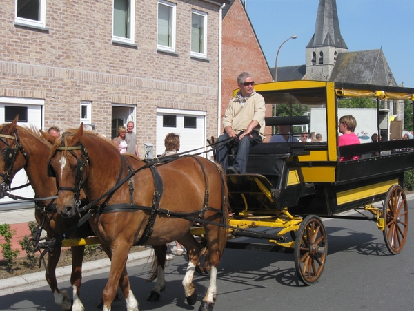 Steenhuffel processie 2009 013