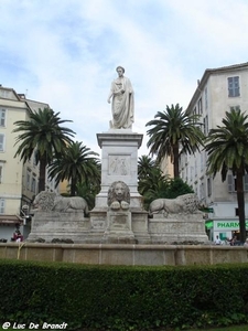 2010_06_22 Corsica 040 Ajaccio Place du Marchal Foch Fontaine de