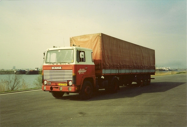 54-77-RB    Moerdijk 1992