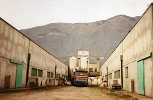 Lossen bij Italiaanse kalverboer