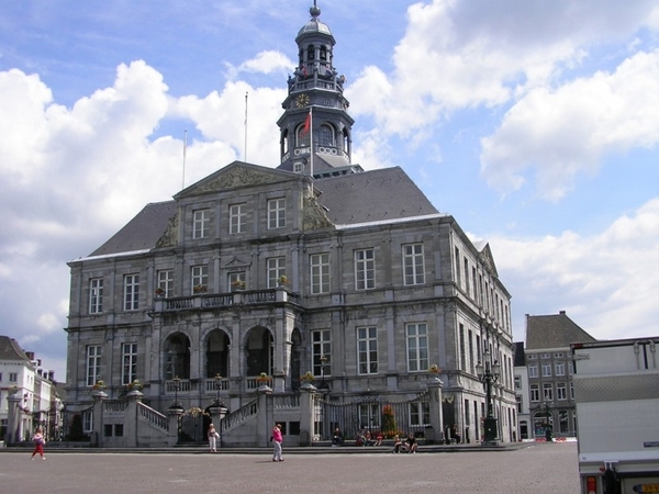 Maastricht 169