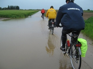 Fiets Westuit Hoegaarden 2009 037