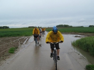 Fiets Westuit Hoegaarden 2009 038