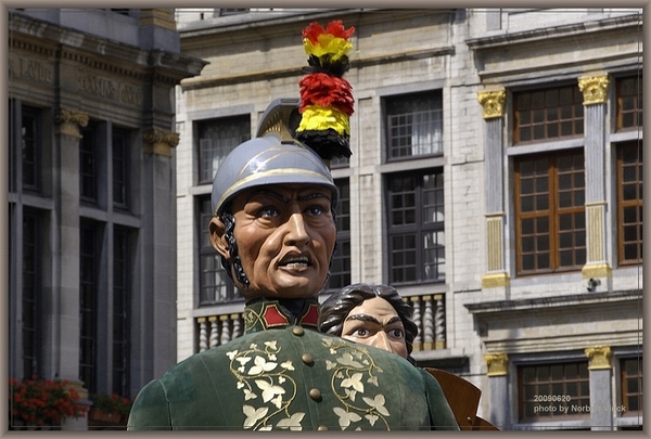 sized_sized_DSC8173areuzenstoet