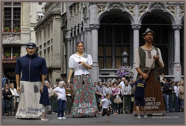 sized_sized_DSC8174areuzenstoet