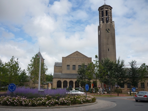 09.07.11.KNOKKE.DE KERK