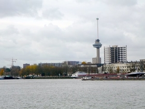 de_Maas_met_Euromast