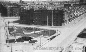 Aelbrechtsplein_mei_1945__IN