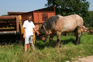 Hoefsmid200714