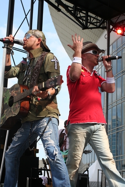 LOCASH COWBOYS