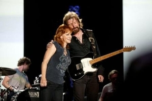 RONNIE DUNN & REBA MCINTIRE