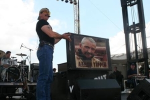 AARON  TIPPIN