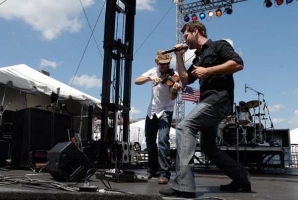 EMERSON DRIVE