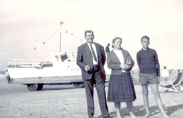 andre met ouders 1964