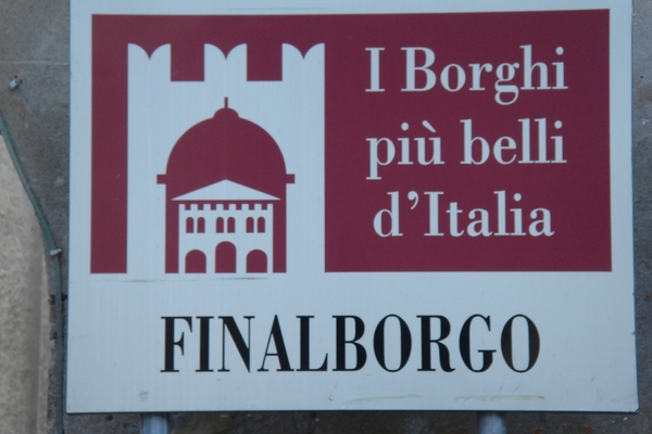 01100FinalBorgo