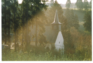 kerkje galhausen bij zonsopgang