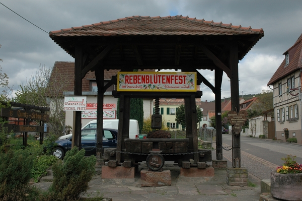 Burstenbinder 128