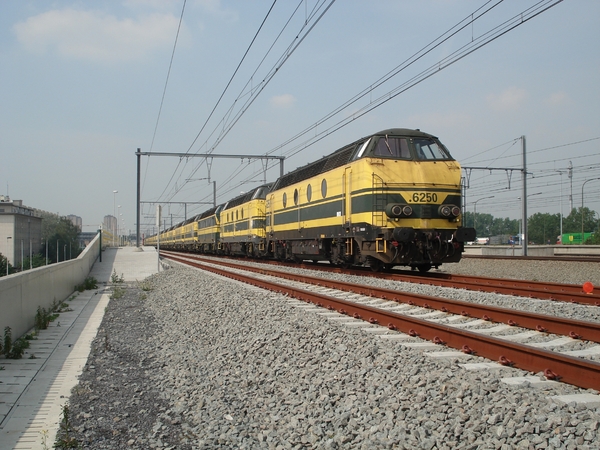 De 6250