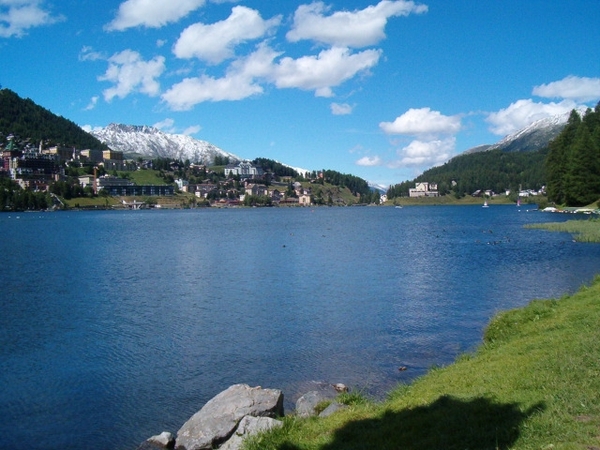 Het meer van St. Moritz