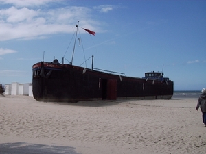 Oostduinkerke Sint-Andr : Binnenschip