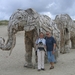 De Panne :  Hilde & Loretta bij Andries Botha's olifanten