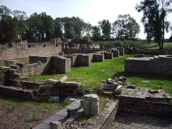 Koksijde Ten Duinen :Mimmo Paladino 