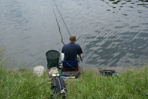 20070604-Watersportbaan vissen 020