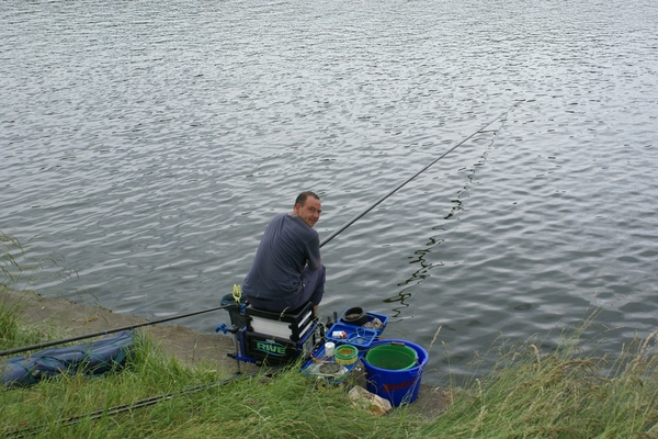 20070604-Watersportbaan vissen 072