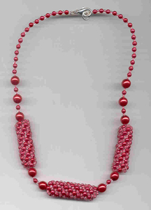 Rode korte ketting