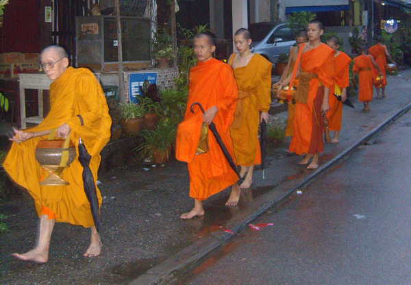 Om 6 uur kwamen ze terug van bedelronde