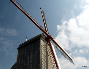 STEENAKKERMOLEN- LANGEMARK