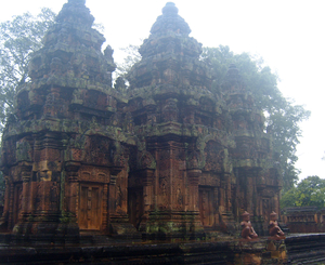 BANTEAY SREI