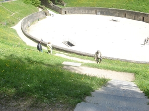 002038Trier