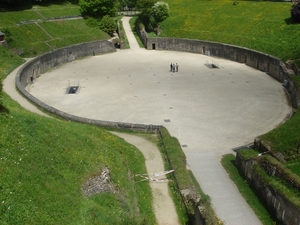 002040Trier