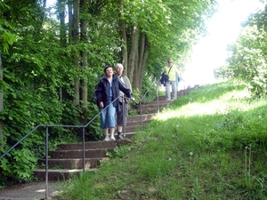 002041Trier