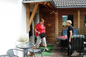 002406HeisserSteinCafe