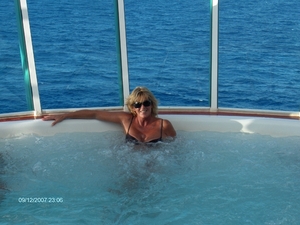 HEERLIJK ONTSPANNEN BOVEN DE ZEE