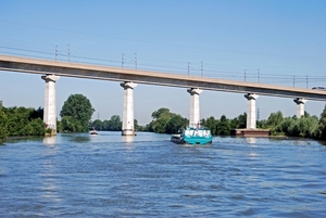 B0000518