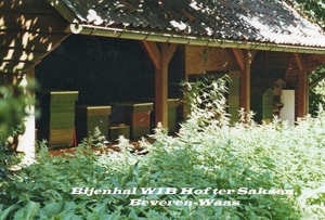 De bijenhal op het Hof ter Saksen