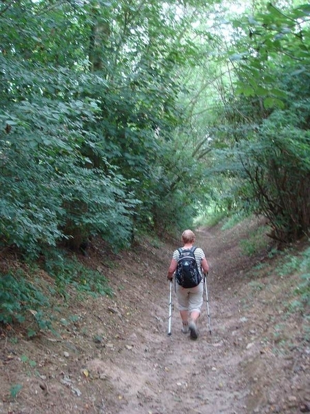 Holle weg naar Haute Escalles