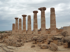 4a Agrigento _vallei der tempels _Heracles tempel _P1040725