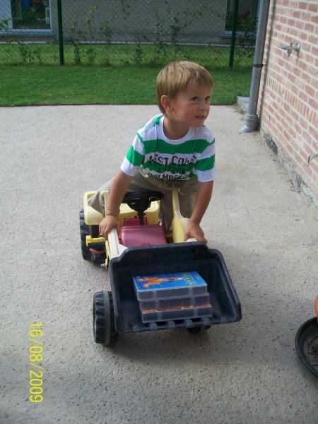 op bezoek bij onze kleinkinderen 15 Augustus 2009 045