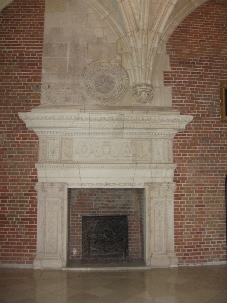 Tweede schouw in de Raadzaal is in renaissance stijl