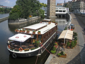 praag 273