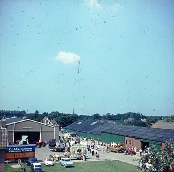 ontbinding optocht  ca. 1966 (1)