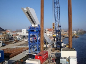 DSC04548         Scheepdalebrug in aanbouw