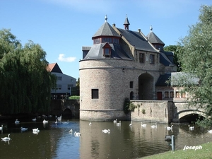 43  Ezelpoort